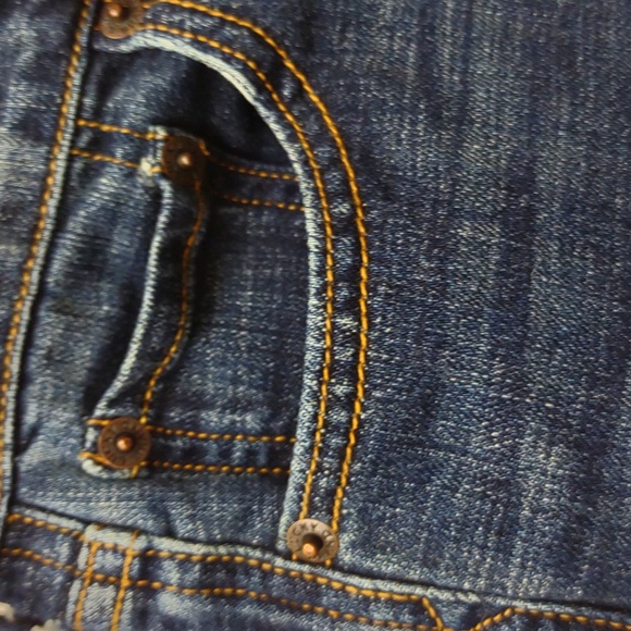 Lucky Brand Sweet'N Crop 5 Pocket Stretch Distressed Low Rise Crop Blue Jeans 4 - Picture 4 of 16